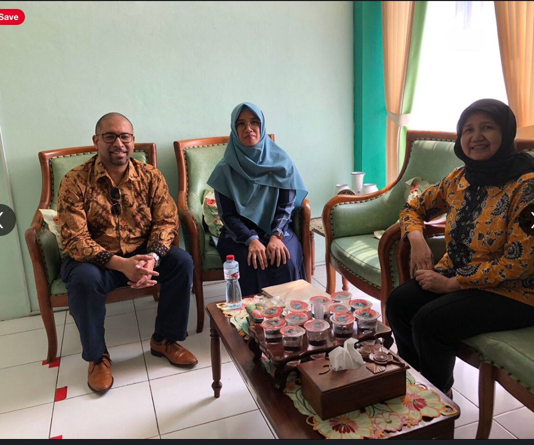 Roy Wesenhagen in a local healthcare consultation in Indonesia