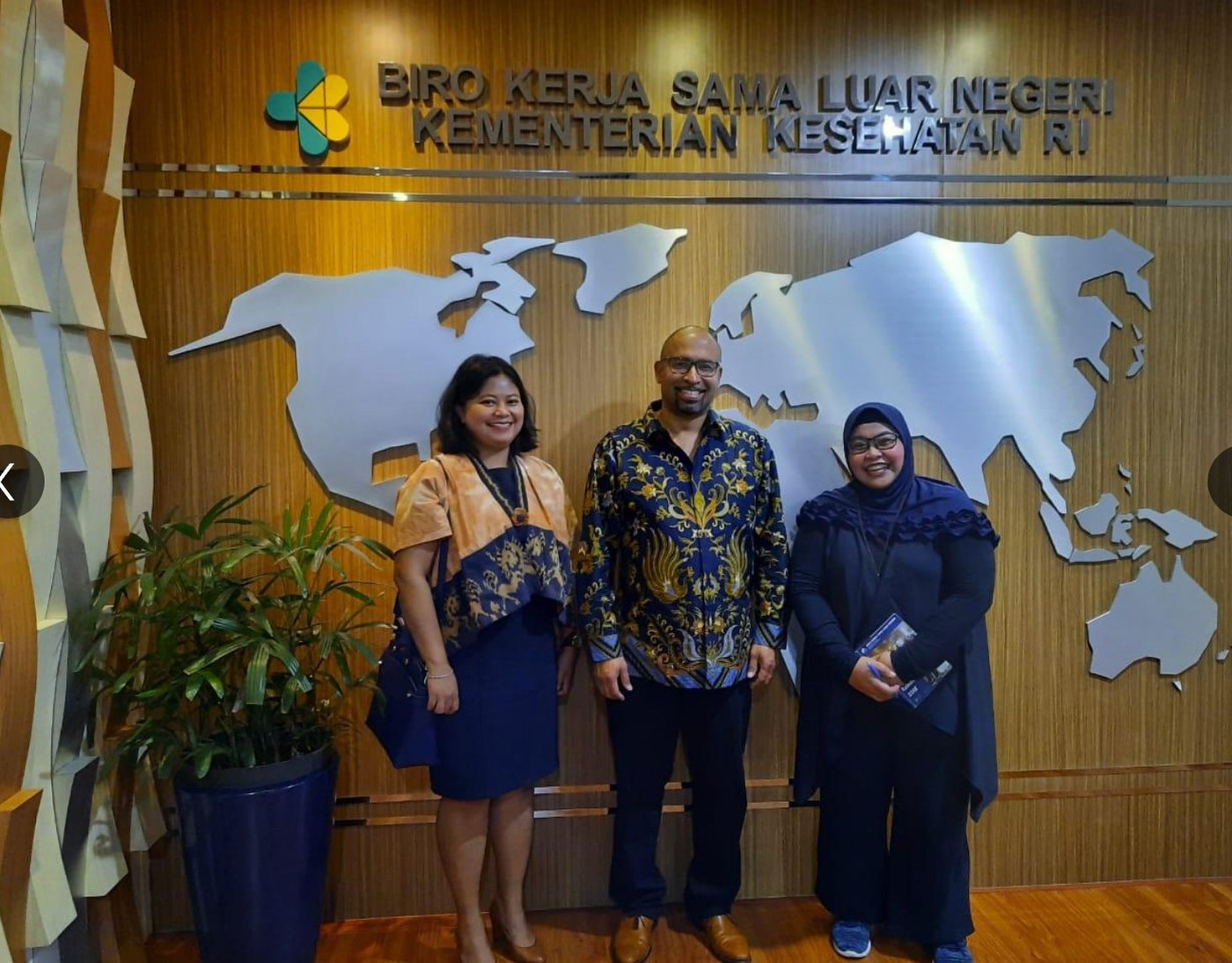 Roy Wesenhagen at the Indonesian Ministry of Health, Biro Kerja Sama Luar Negeri Kementerian Kesehatan RI